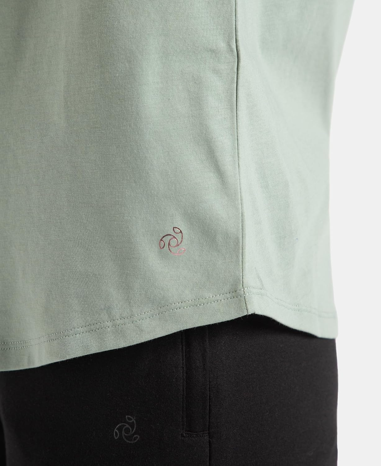 Women's Curved-Hem Cotton T-Shirt - Image 31