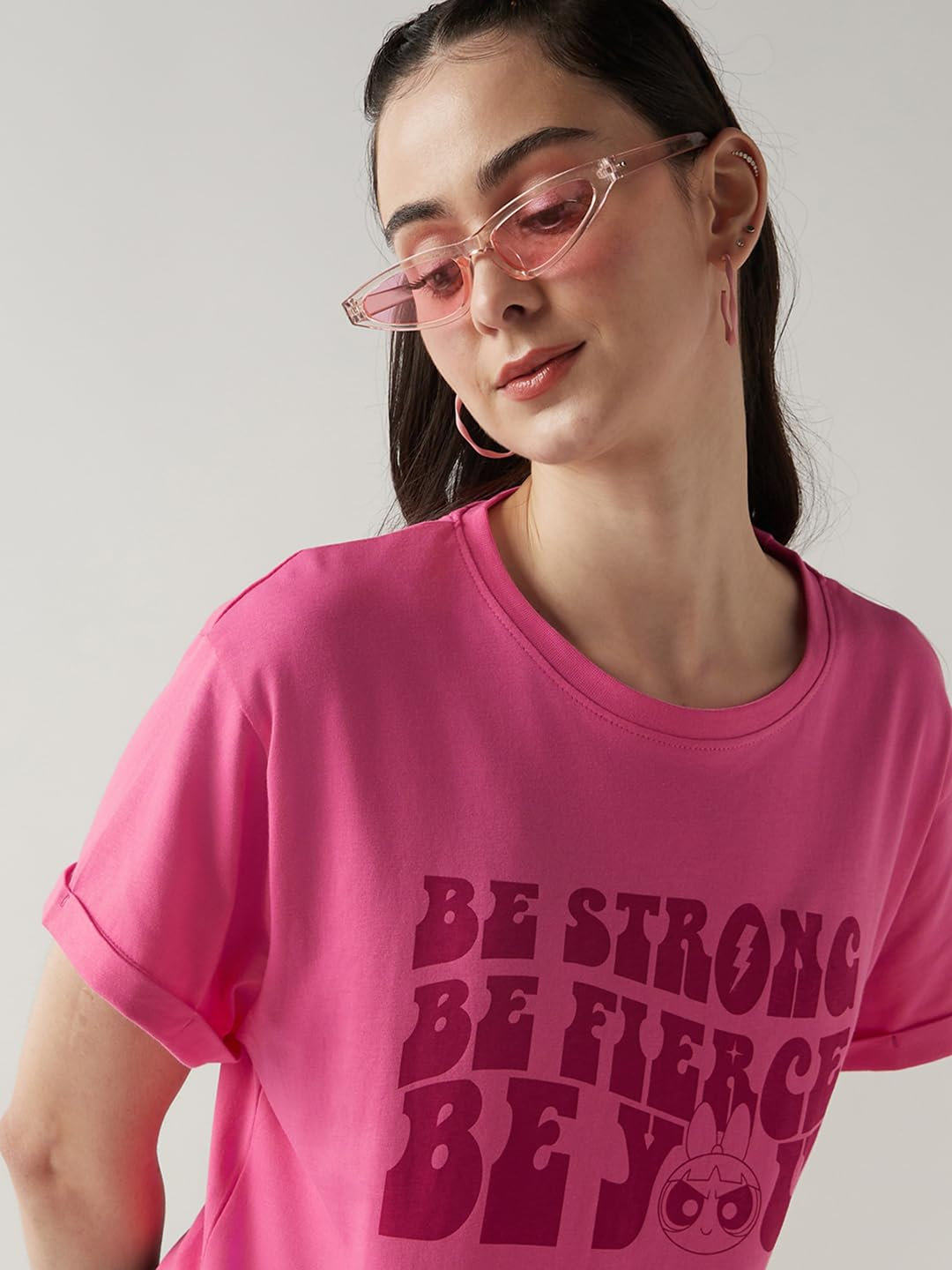 Women's Relaxed Graphic Boyfriend T-Shirt - Image 25